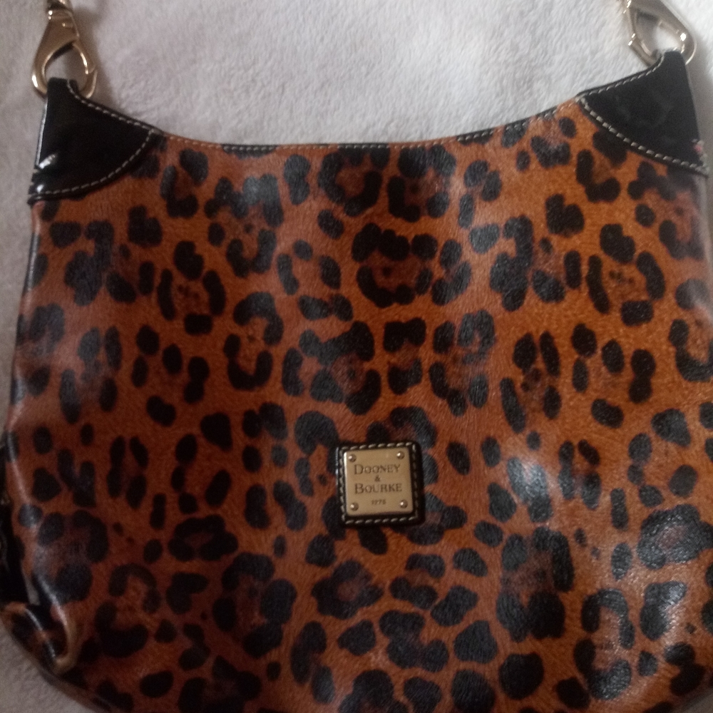 Dooney and Bourke Bag